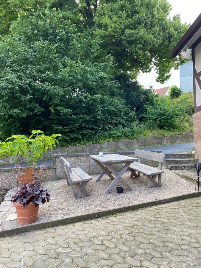 AtzenhausenHaus Lindenteichblickアパートメント エクステリア 写真